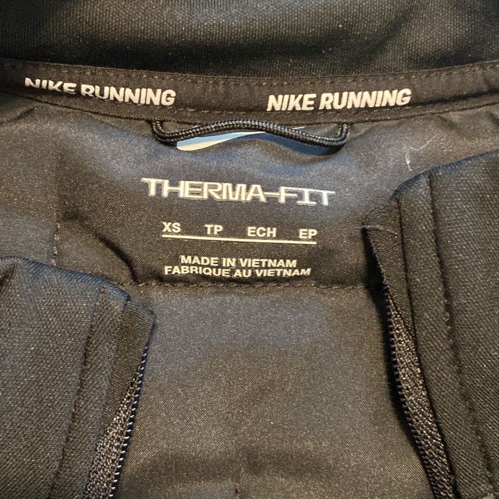 Kids Nike Zip Up and Nike Vest bundle - Picture 9 of 12